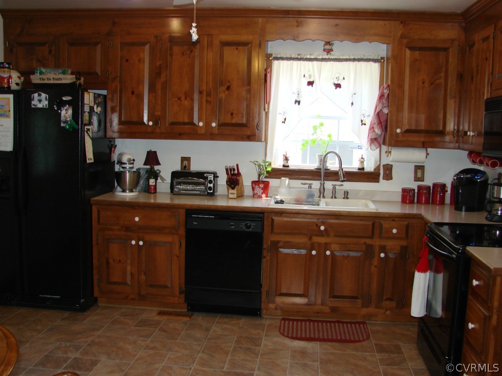 5608 Whitesell Road Louisa, VA 23093 - Photo 8 of 24 Gallery Image 8