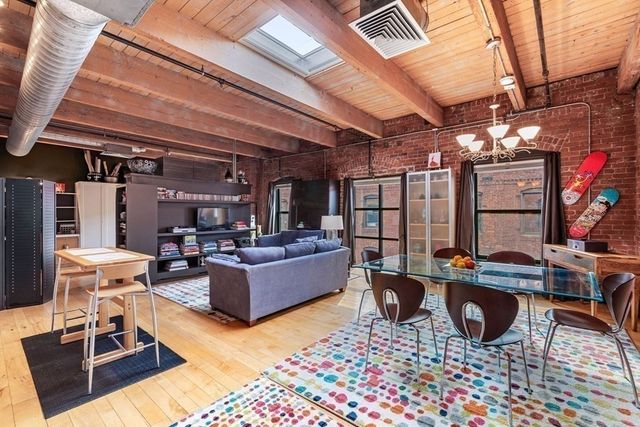 $935,000 | 21 Wormwood Street, Unit 607, Boston, MA 02210