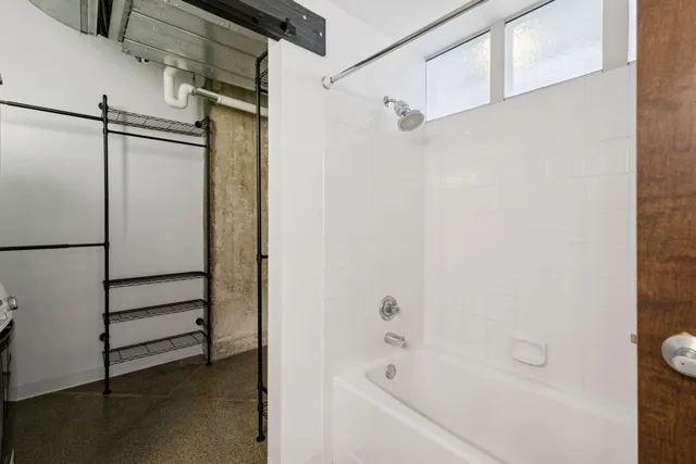 $235,000 | 350 St Peter Street, Unit 908, St. Paul, MN 55102