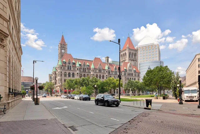 $235,000 | 350 St Peter Street, Unit 908, St. Paul, MN 55102