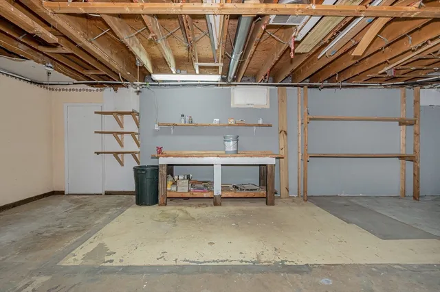 a view of a garage room