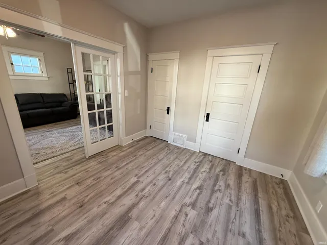 $179,900 | 2622 Hillcrest Terrace, Evansville, IN 47712