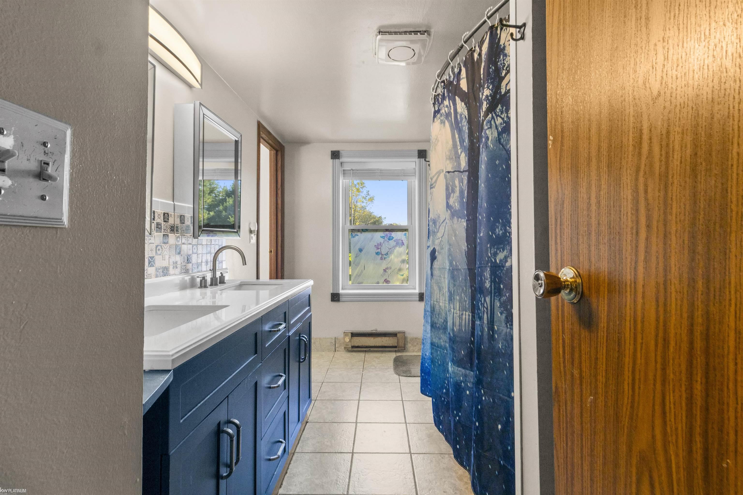 8135 State Road Fort Gratiot, MI 48059 - Photo 14 of 27