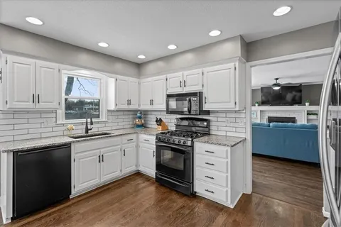 $495,000 | 6017 West 158th Street, Overland Park, KS 66223