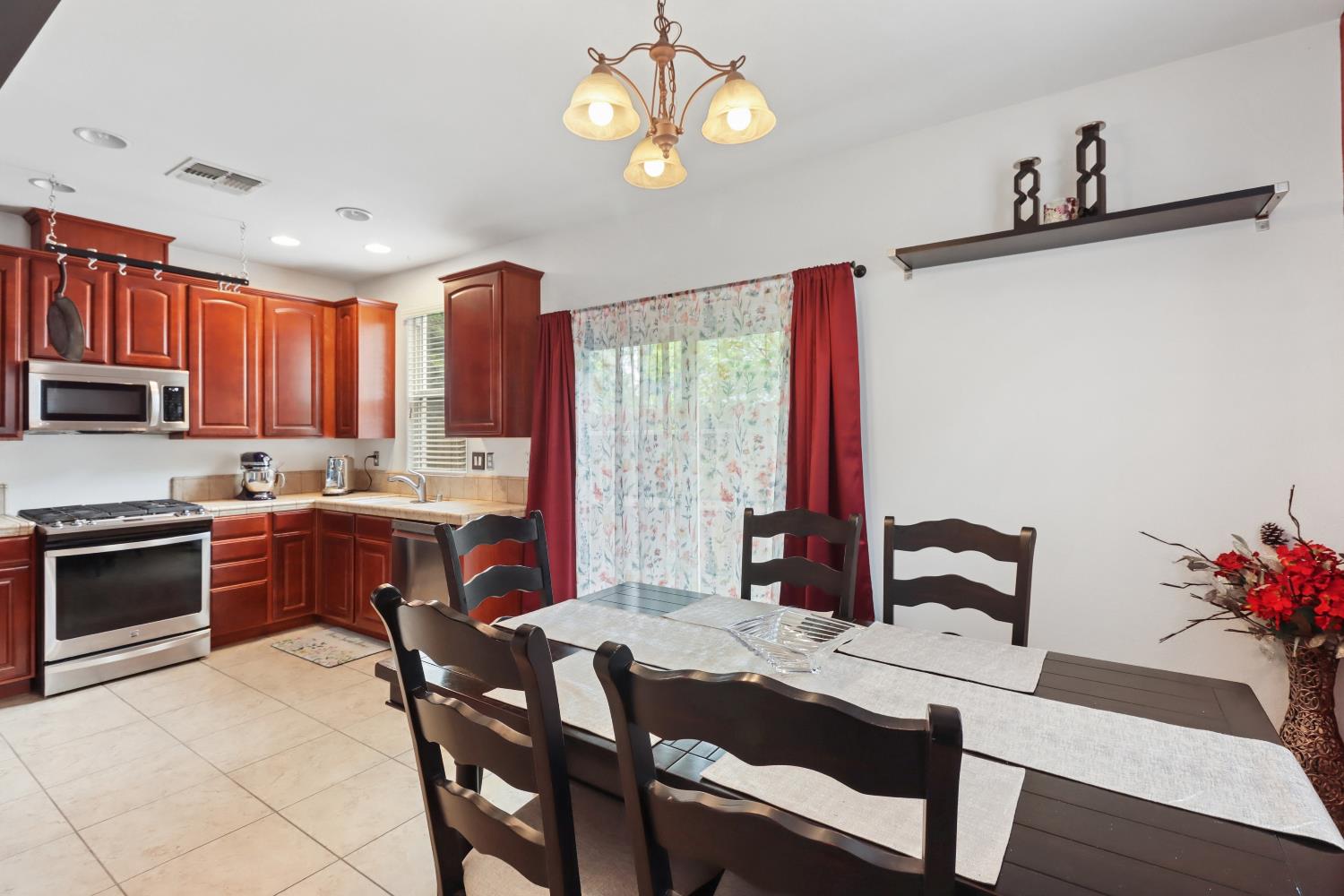 2012 Muscovy Road West Sacramento, CA 95691 - Photo 14 of 42 a kitchen with a dining table and chairs
