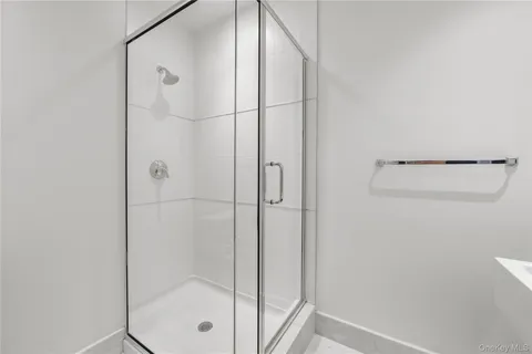 $630,000 | 701 Ridge Hill Boulevard, Unit 9C, Yonkers, NY 10710