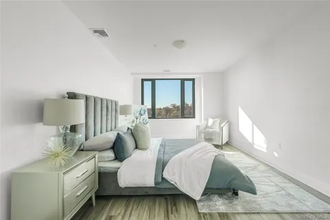 $630,000 | 701 Ridge Hill Boulevard, Unit 9C, Yonkers, NY 10710