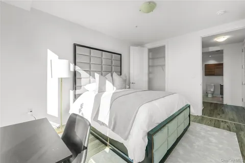 $630,000 | 701 Ridge Hill Boulevard, Unit 9C, Yonkers, NY 10710