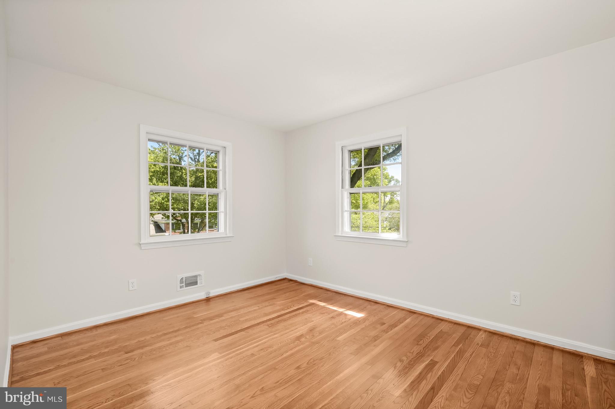 6920 Old Stage Road North Bethesda, MD 20852 - Photo 17 of 22 Bedroom 2