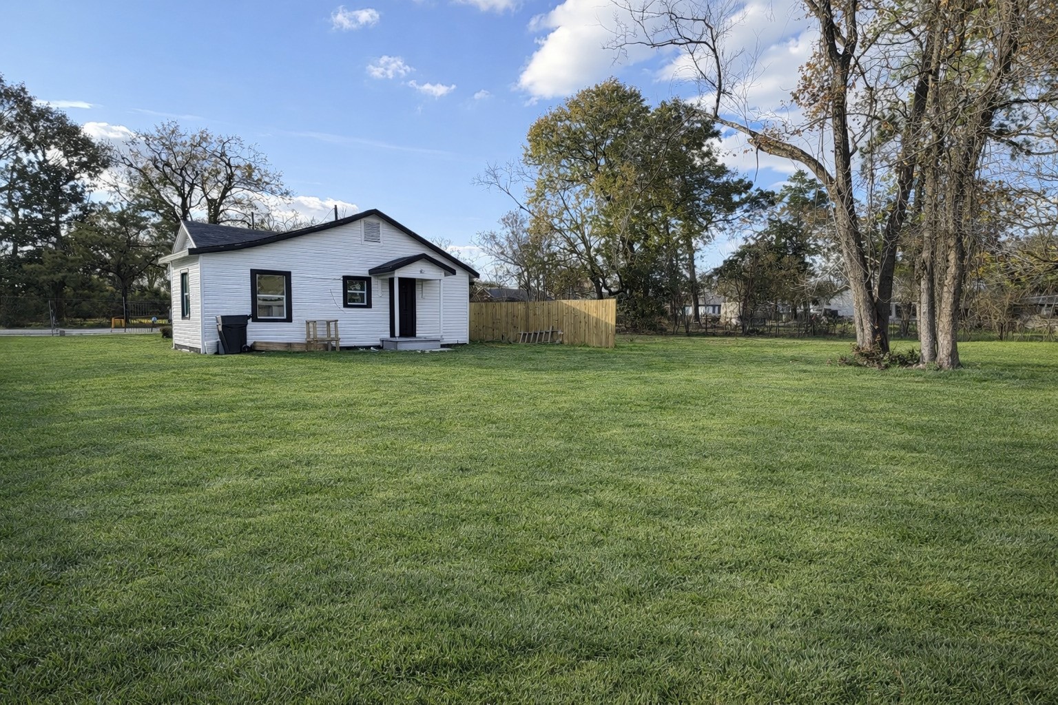 9306 Grady Street Houston, TX 77016 - Photo 11 of 13