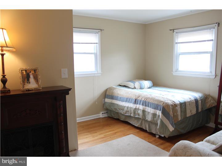 3 Greentree Road Hamilton, NJ 08619 - Photo 18 of 25 Bedroom