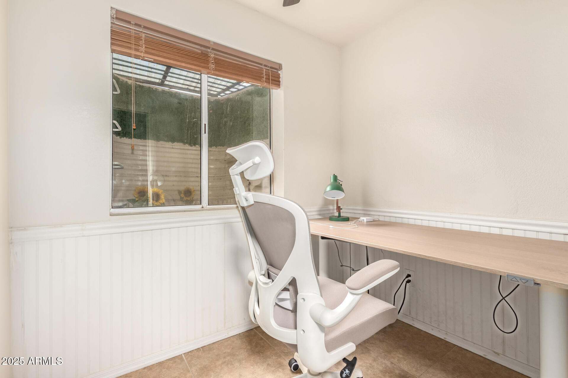 1691 East Gary Drive Chandler, AZ 85225 - Photo 38 of 45 a room with a window and gym equipment