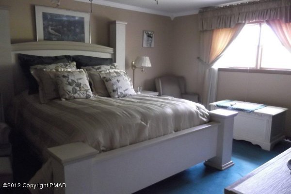 1175 Falls Road Bushkill, PA 18324 - Photo 5 of 11 Bedroom