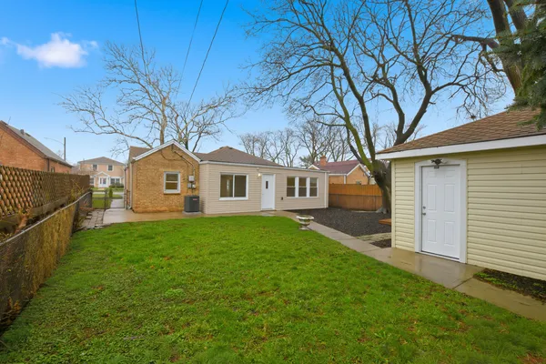 $299,000 | 4438 Wesley Terrace, Schiller Park, IL 60176