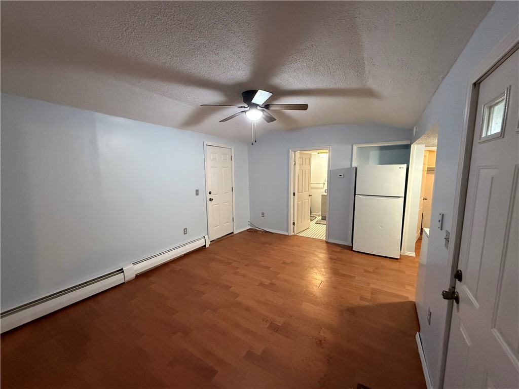 43 Eton Avenue Warwick, RI 02889 - Photo 6 of 13