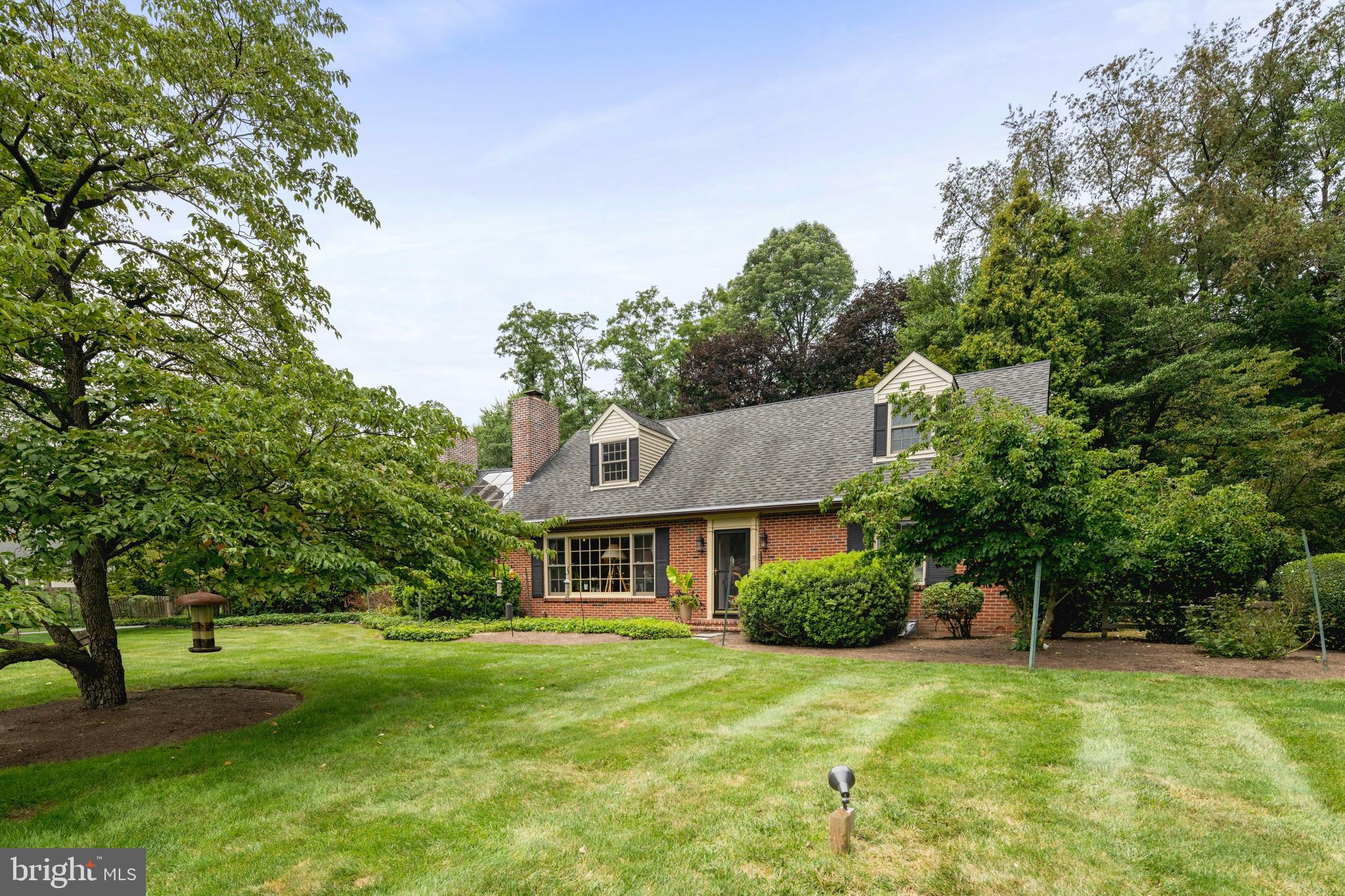 64 Wilburtha Road Ewing, NJ 08628 - Photo 2 of 30