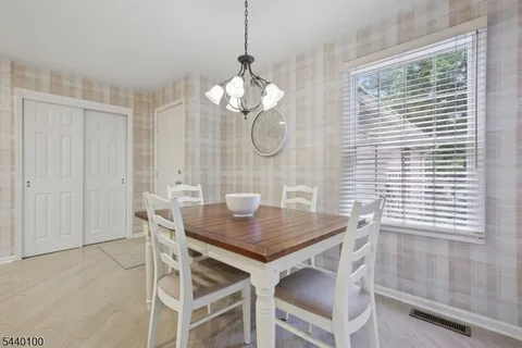 $899,000 | 19 Chadwell Place, Morristown, NJ 07960