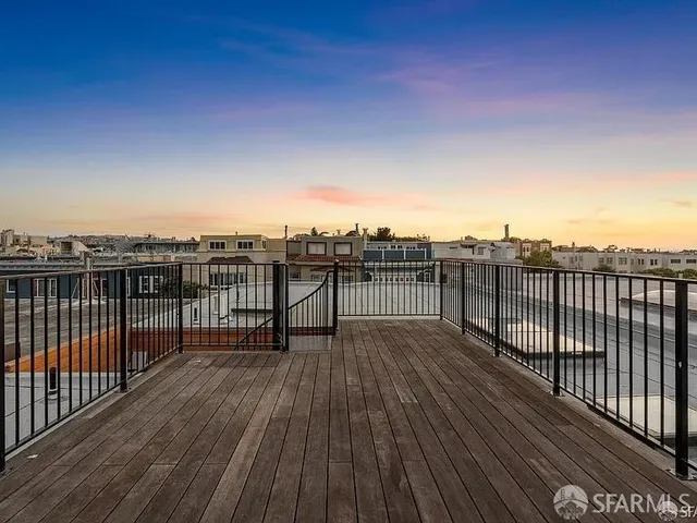 $4,988,000 | 174 18th Avenue, San Francisco, CA 94121