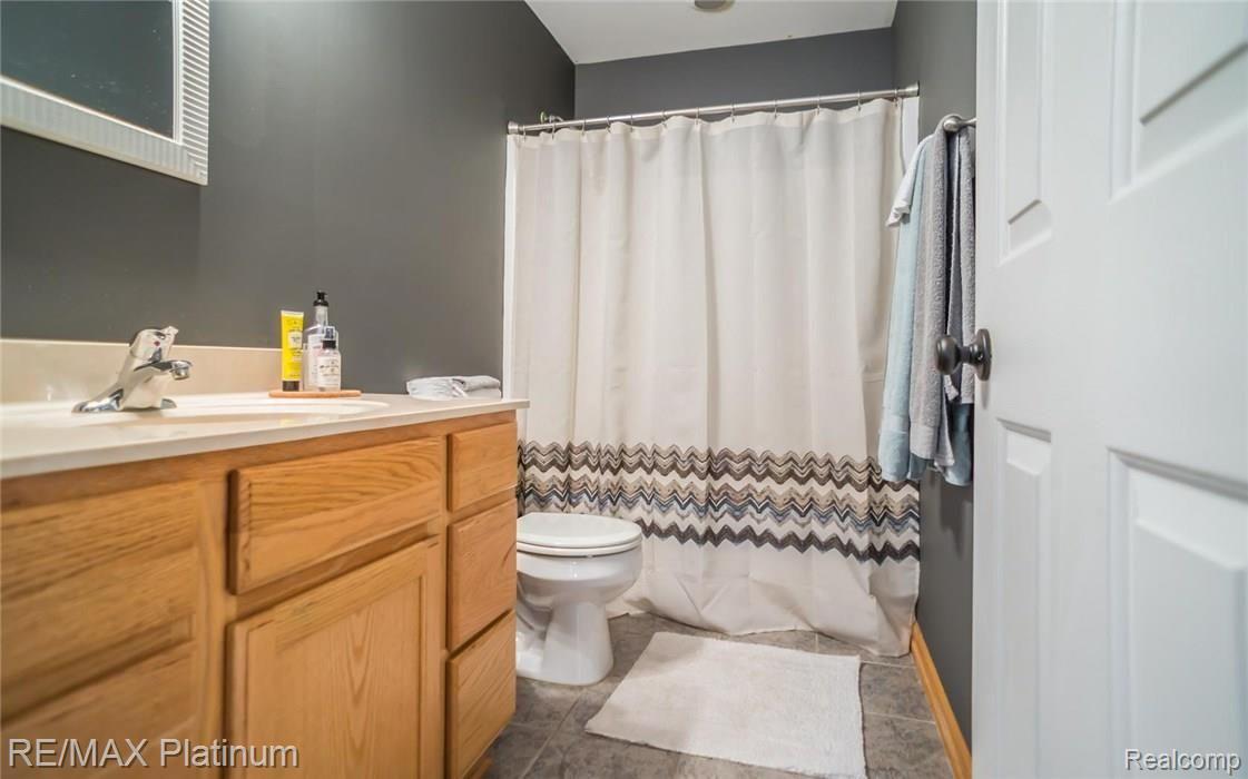 4501 Bentley Lake Road Howell, MI 48843 - Photo 25 of 40 25.jpg