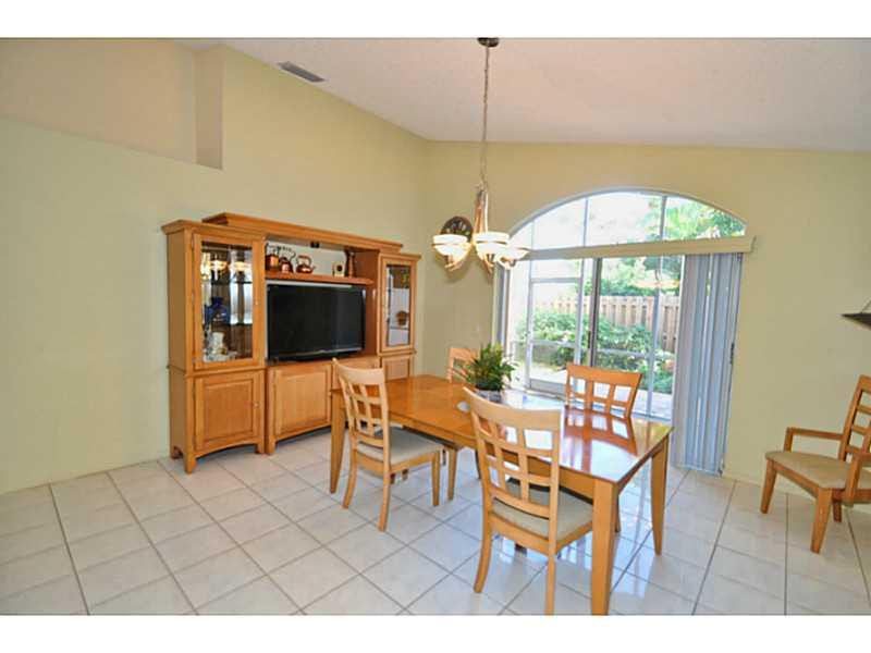 18966 Treble Lane Boca Raton, FL 33498 - Photo 23 of 28 Family/Great Room.
