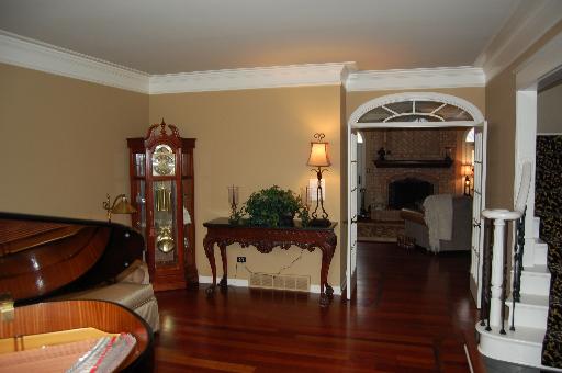 2724 Wendy Road Naperville, IL 60565 - Photo 4 of 16