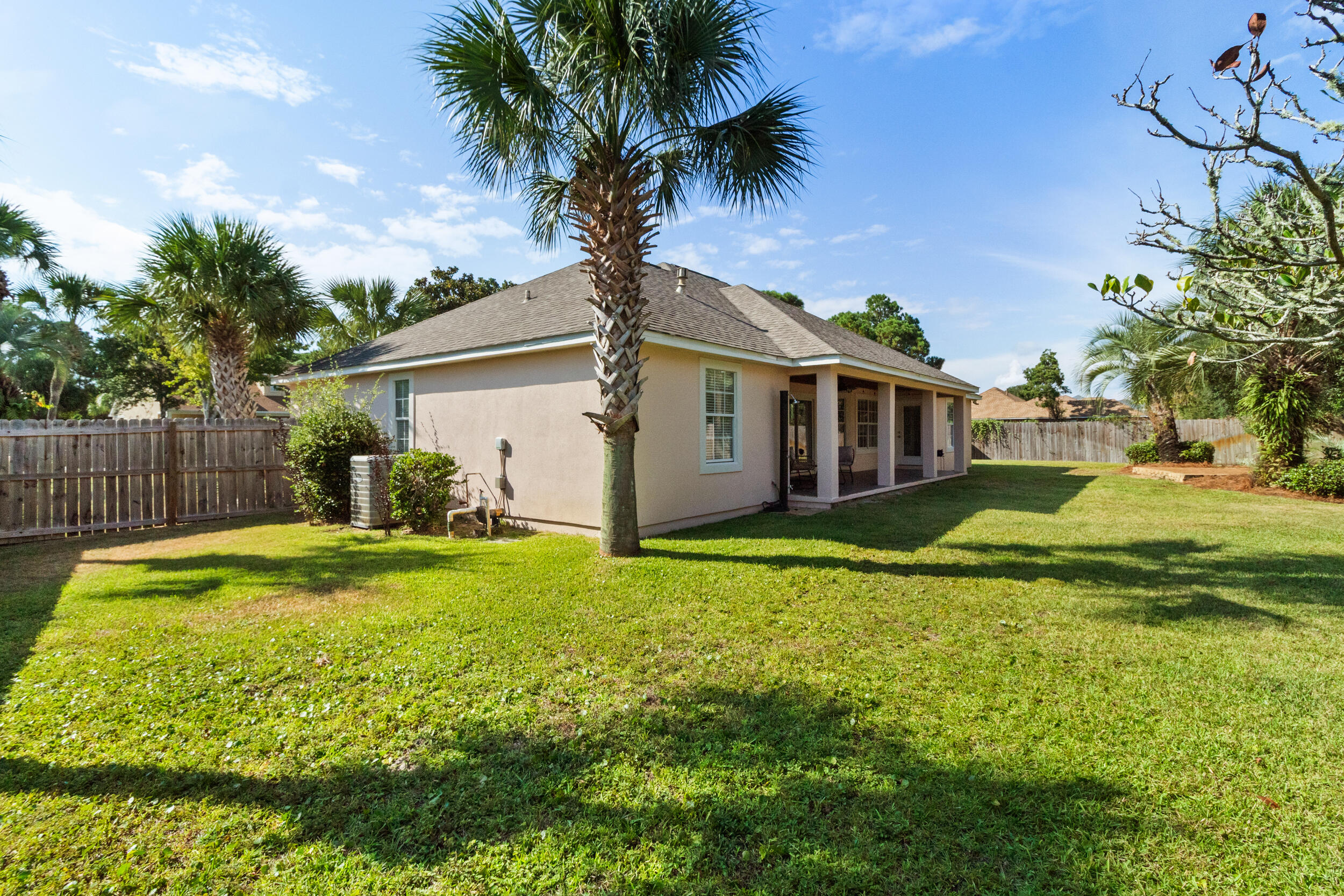 1908 Rue La Fontaine Navarre, FL 32566 - Photo 12 of 52 44_img_8010
