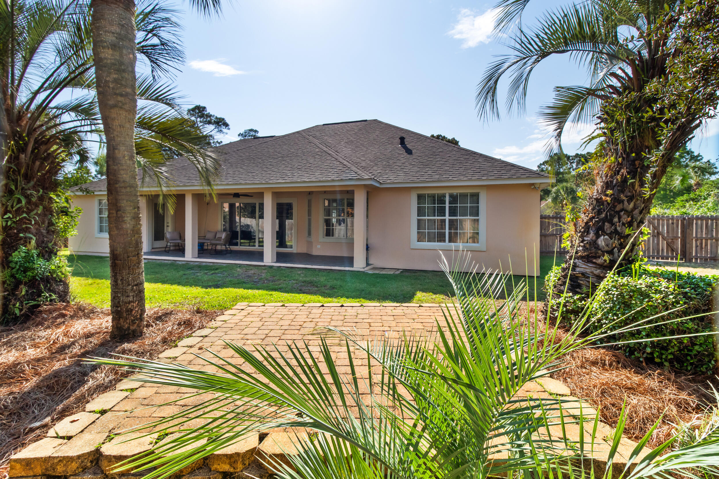 1908 Rue La Fontaine Navarre, FL 32566 - Photo 10 of 52 42_img_8018