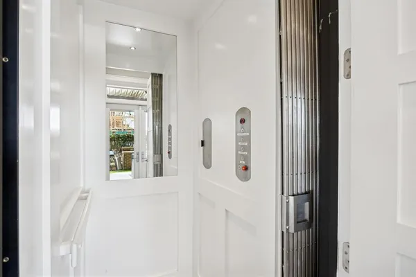 $3,150,000 | 231 Park Ridge Boulevard, Southlake, TX 76092