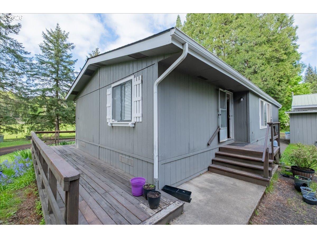 4562 Highway 20 Albany, OR 97321 - Photo 42 of 43