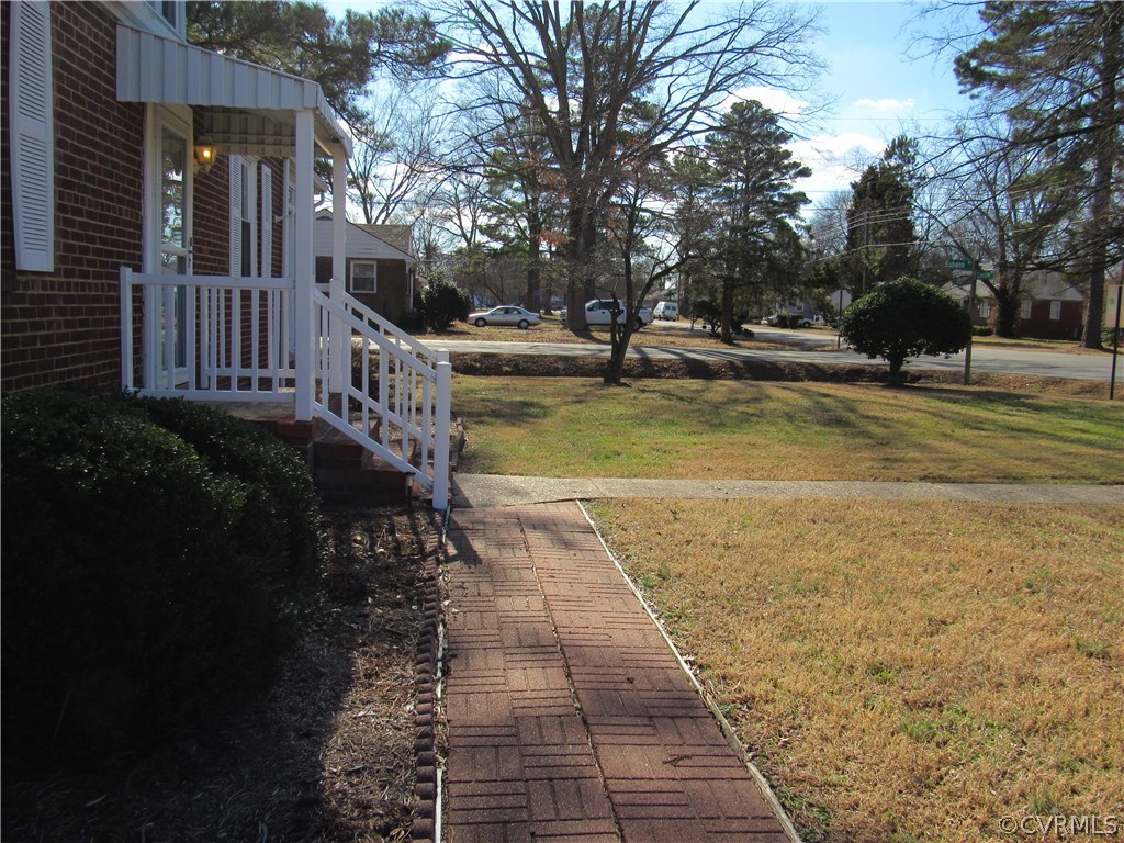 5313 Coxson Road Sandston, VA 23150 - Photo 3 of 27 Gallery Image 3