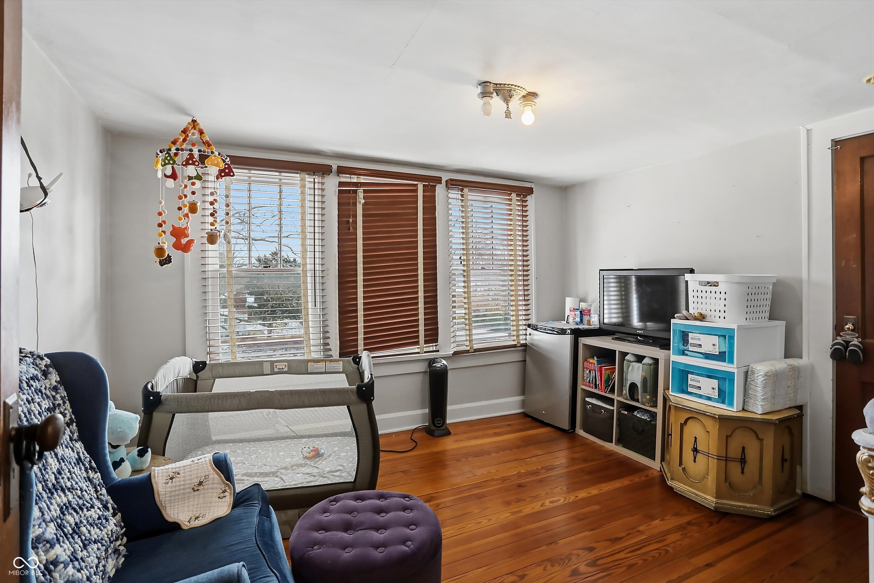 301 Belmar Avenue Indianapolis, IN 46219 - Photo 17 of 32