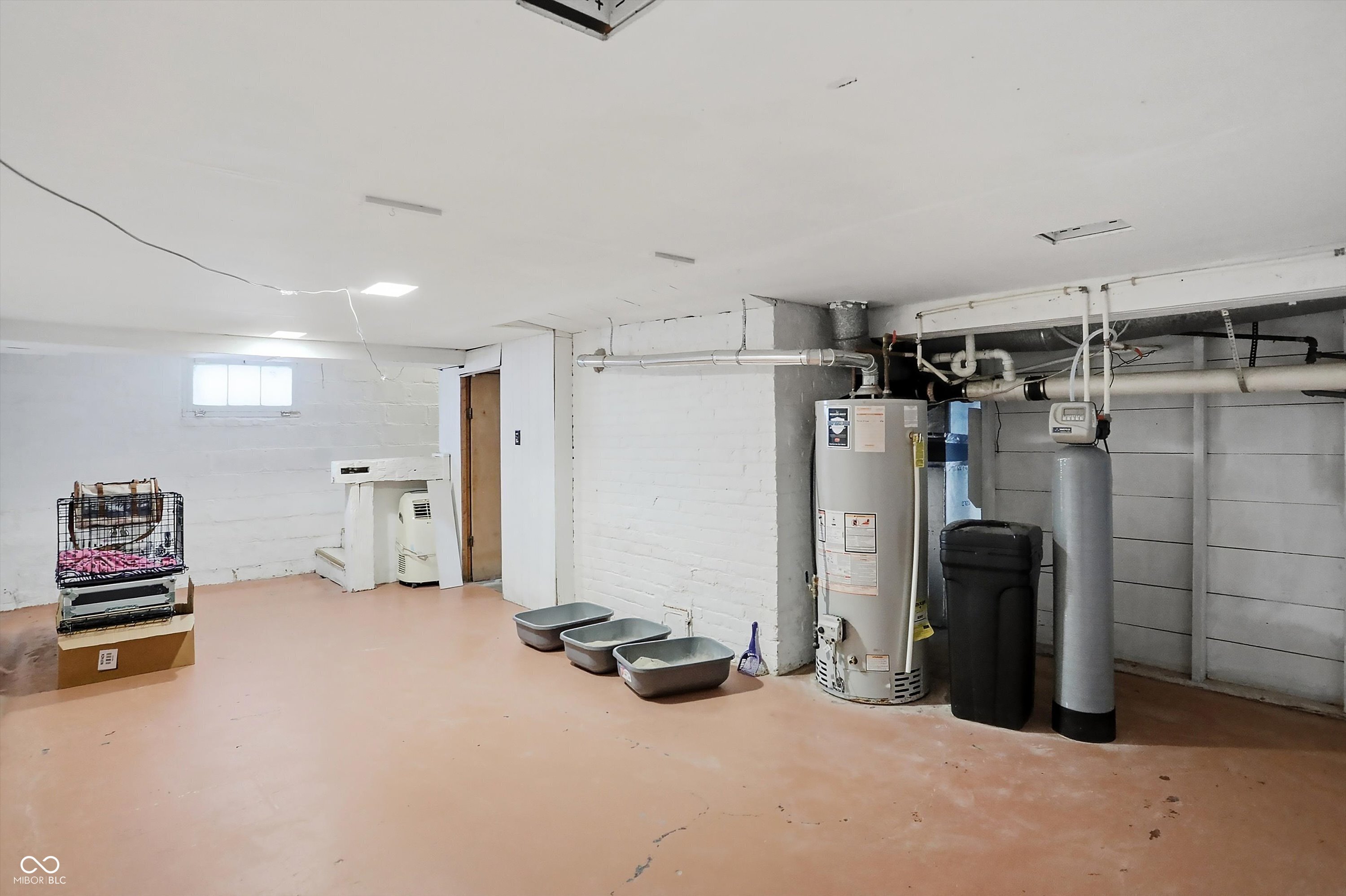 301 Belmar Avenue Indianapolis, IN 46219 - Photo 23 of 32