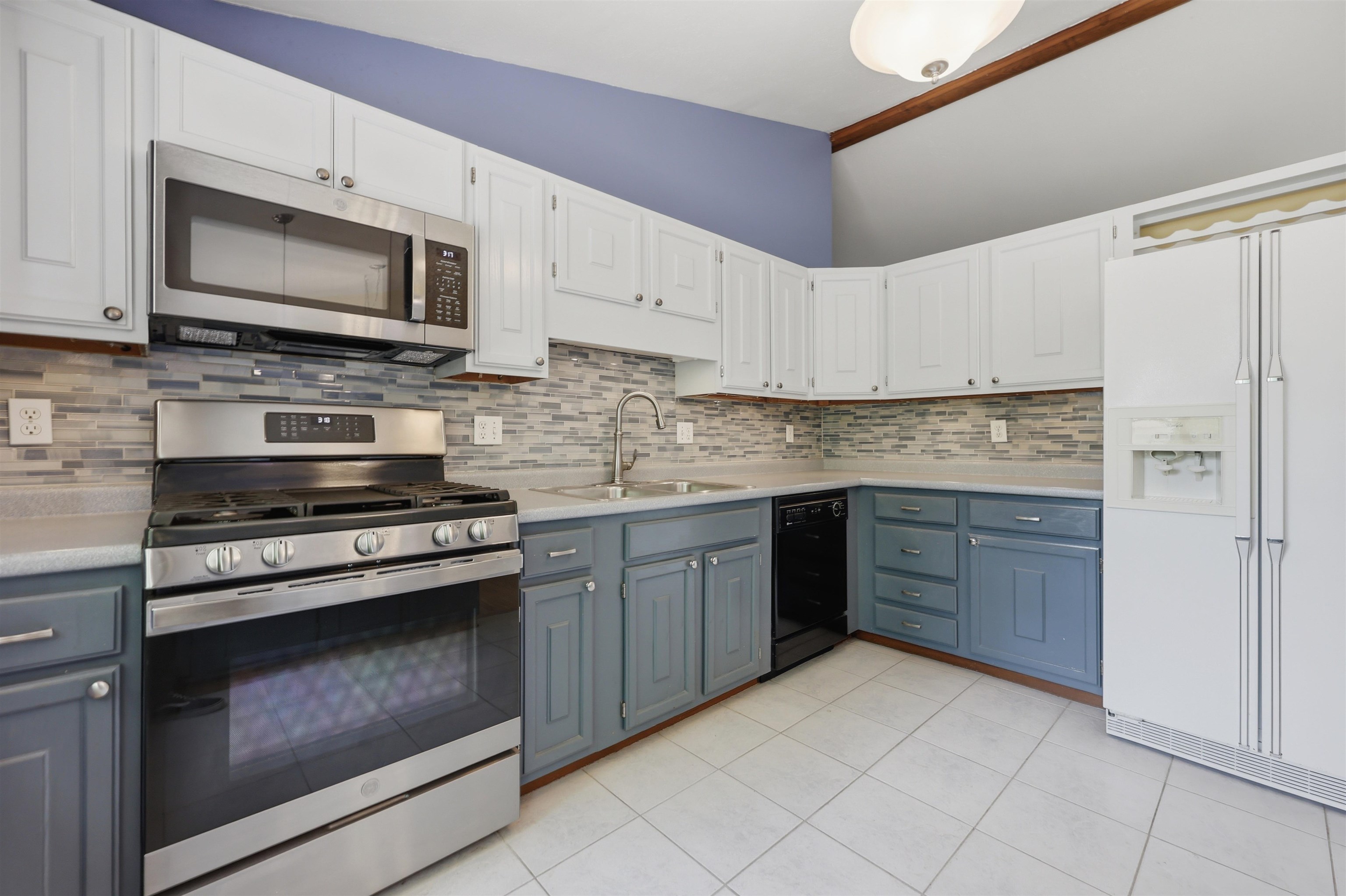 14 Cypress Road Milford, NH 03055 - Photo 12 of 41