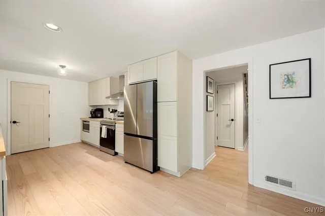 $284,900 | 421 Hillsdale Avenue, Syracuse, NY 13206