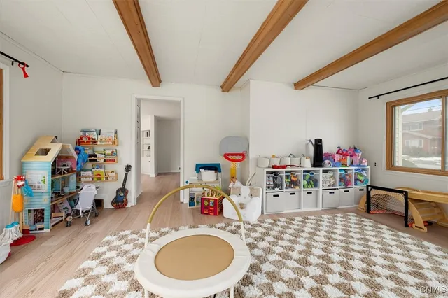 $284,900 | 421 Hillsdale Avenue, Syracuse, NY 13206