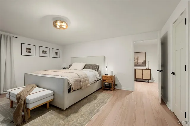 $284,900 | 421 Hillsdale Avenue, Syracuse, NY 13206