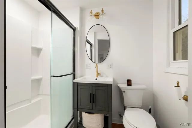 $284,900 | 421 Hillsdale Avenue, Syracuse, NY 13206