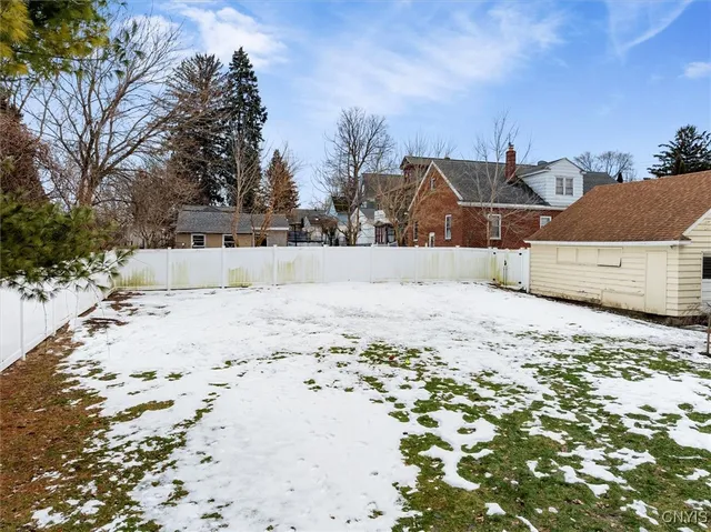 $284,900 | 421 Hillsdale Avenue, Syracuse, NY 13206