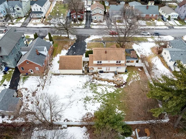 $284,900 | 421 Hillsdale Avenue, Syracuse, NY 13206