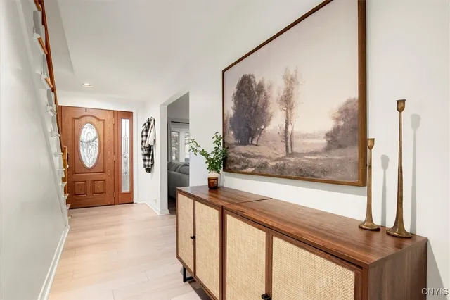 $284,900 | 421 Hillsdale Avenue, Syracuse, NY 13206