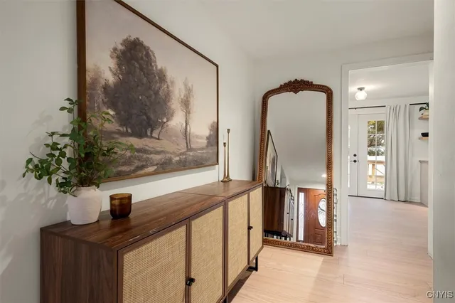 $284,900 | 421 Hillsdale Avenue, Syracuse, NY 13206