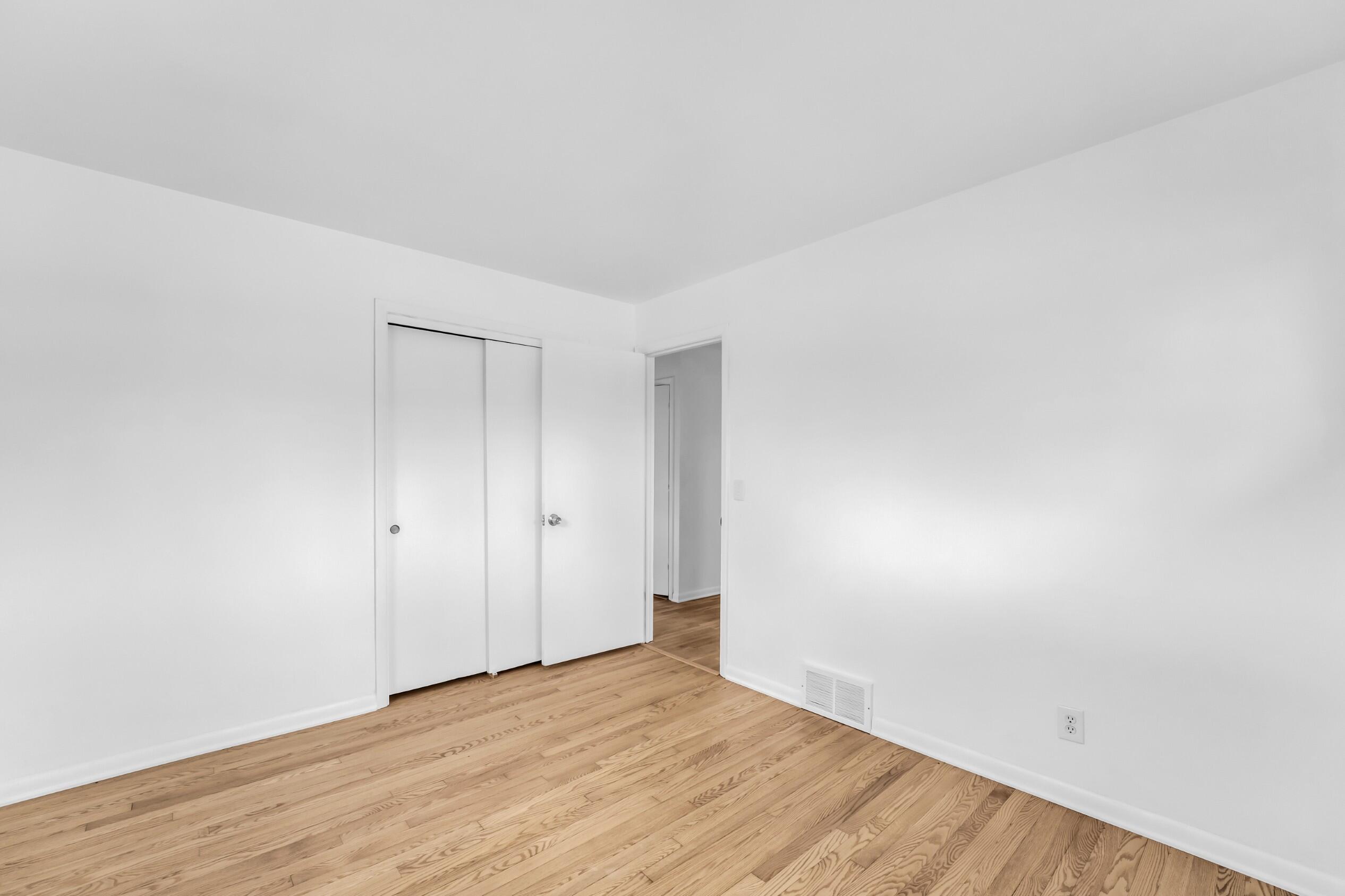 3731 St Andrews Boulevard Racine, WI 53405 - Photo 12 of 28 Photo (12)