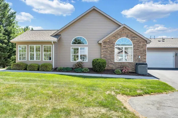 $435,000 | 5650 Orchard Villas Circle, Roanoke, VA 24019