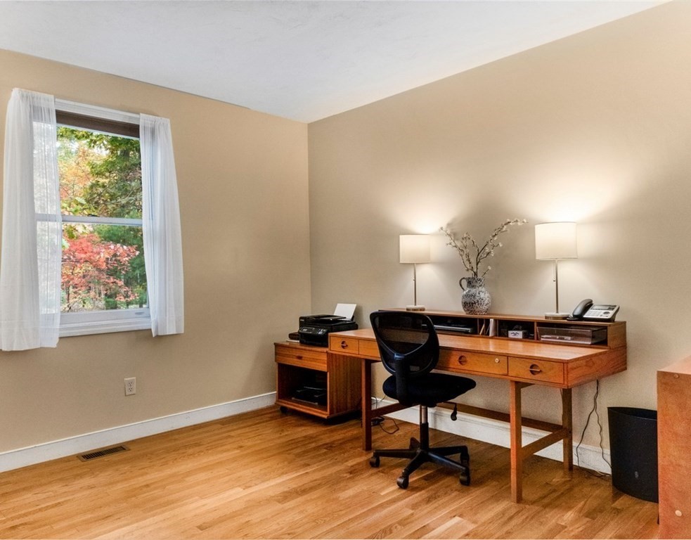 92 Ann Lees Road Harvard, MA 01451 - Photo 20 of 39 Gallery Image 20