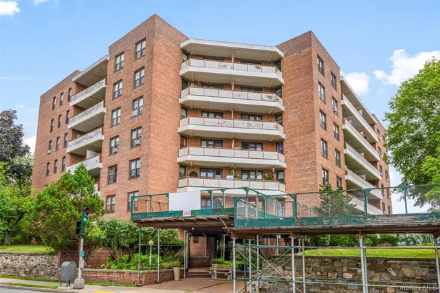 $200,000 | 325 King Street, Unit 4D, Port Chester, NY 10573
