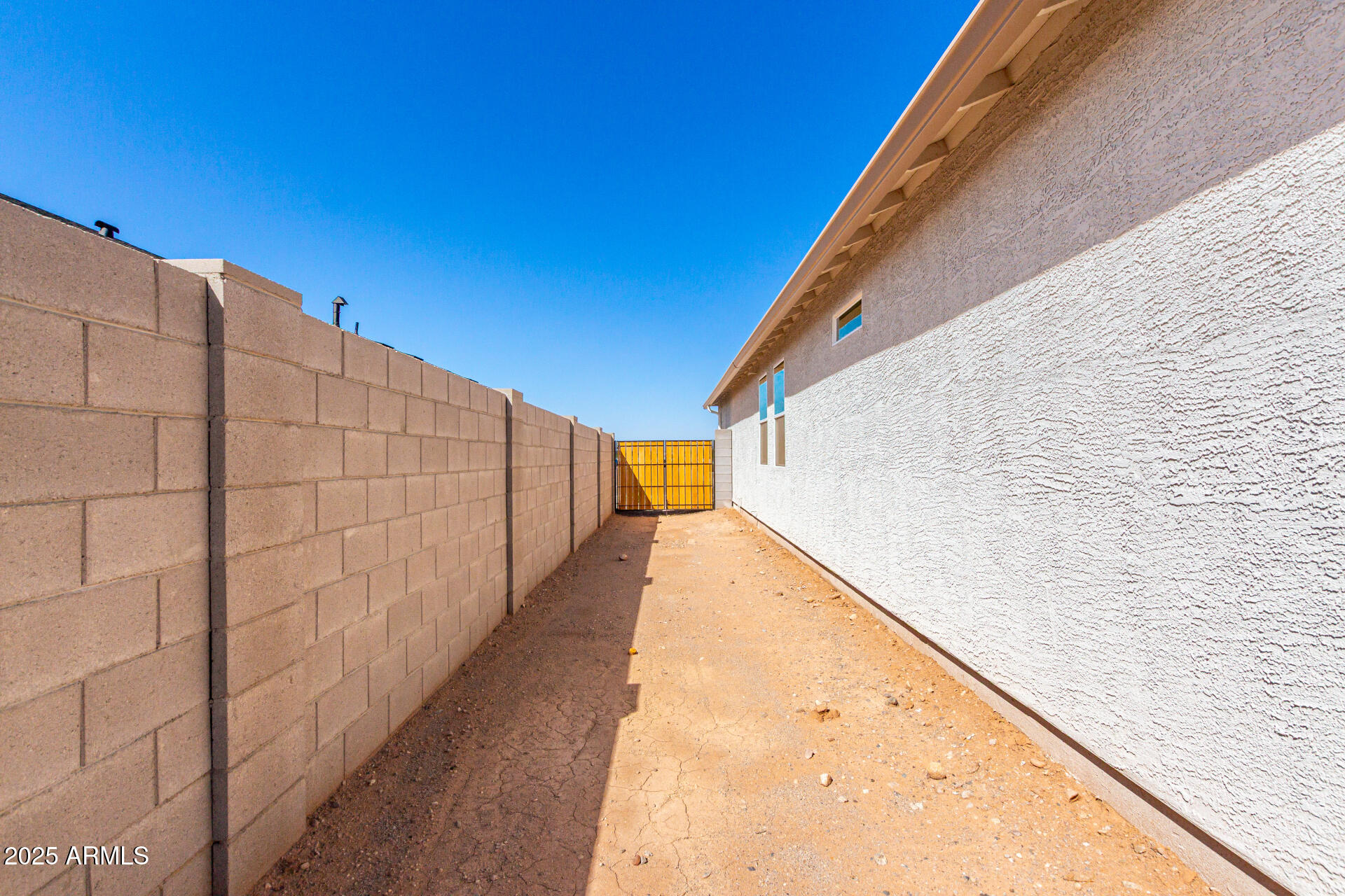 5507 East Mearn Road San Tan Valley, AZ 85140 - Photo 27 of 30 a view of balcony with staircase