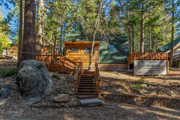 $419,000 | 42101 Jeffrey, Shaver Lake, CA 93664