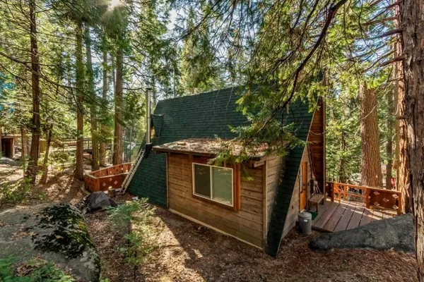 $419,000 | 42101 Jeffrey, Shaver Lake, CA 93664