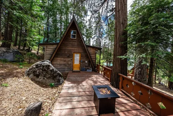 $419,000 | 42101 Jeffrey, Shaver Lake, CA 93664