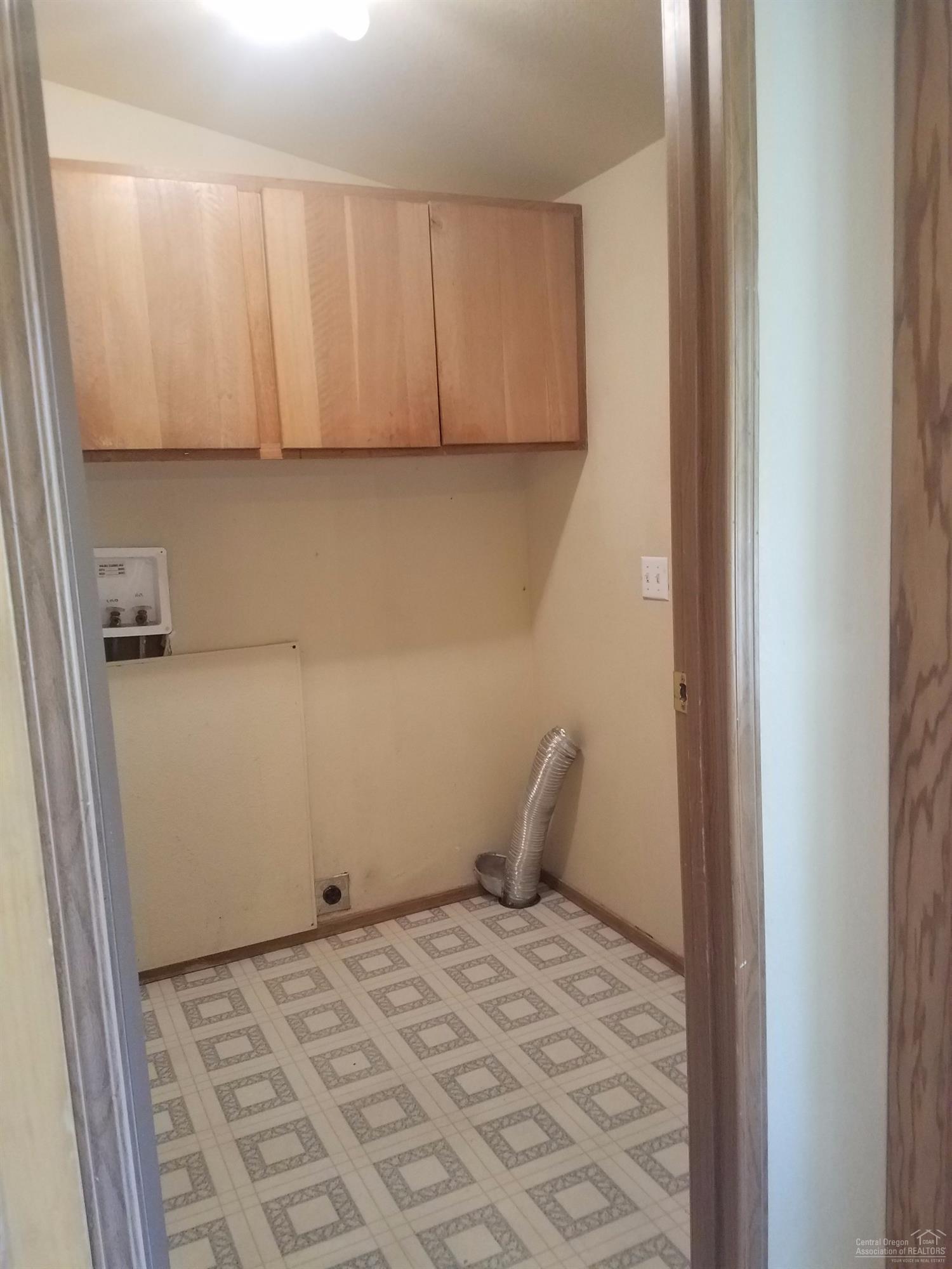 18985 Baker Road Bend, OR 97702 - Photo 11 of 21 Additional Photo